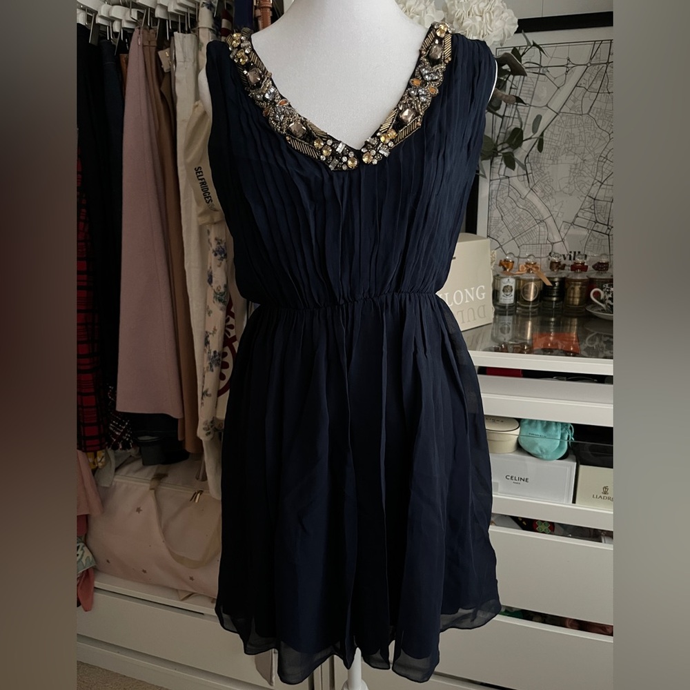 Alice Olivia Elegant Navy Dress with Embellished Neckline
